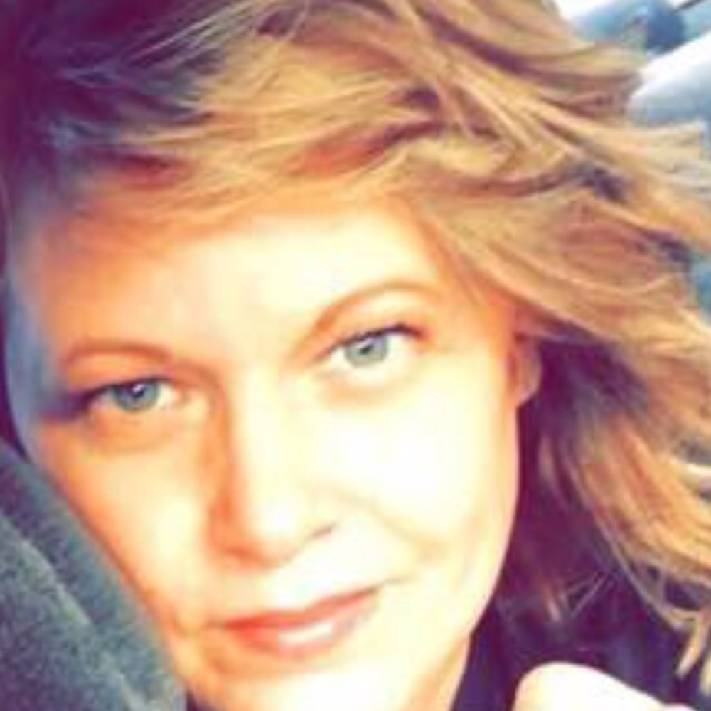 Meet your Posher, Suzanne